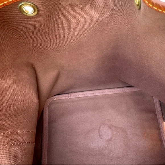 Louis Vuitton Noe Petite - Picture 14 of 16